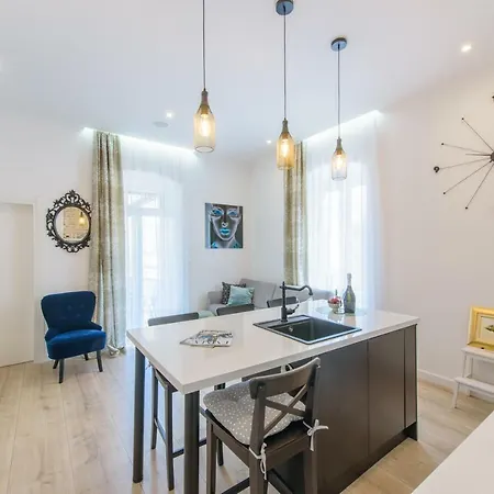 Apartamento Arcus With Beautiful Terrace Split