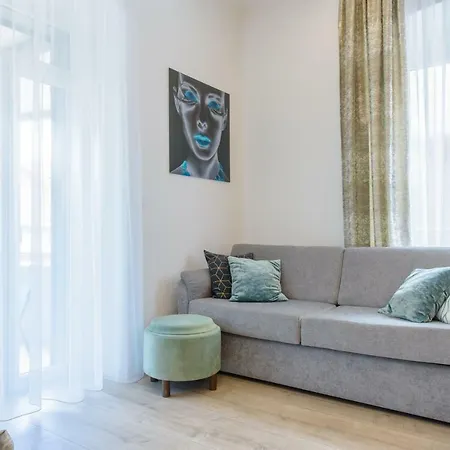 Arcus With Beautiful Terrace Апартаменти *