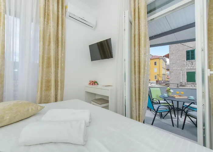 Lägenhet Arcus - Peaceful Terrace In Center